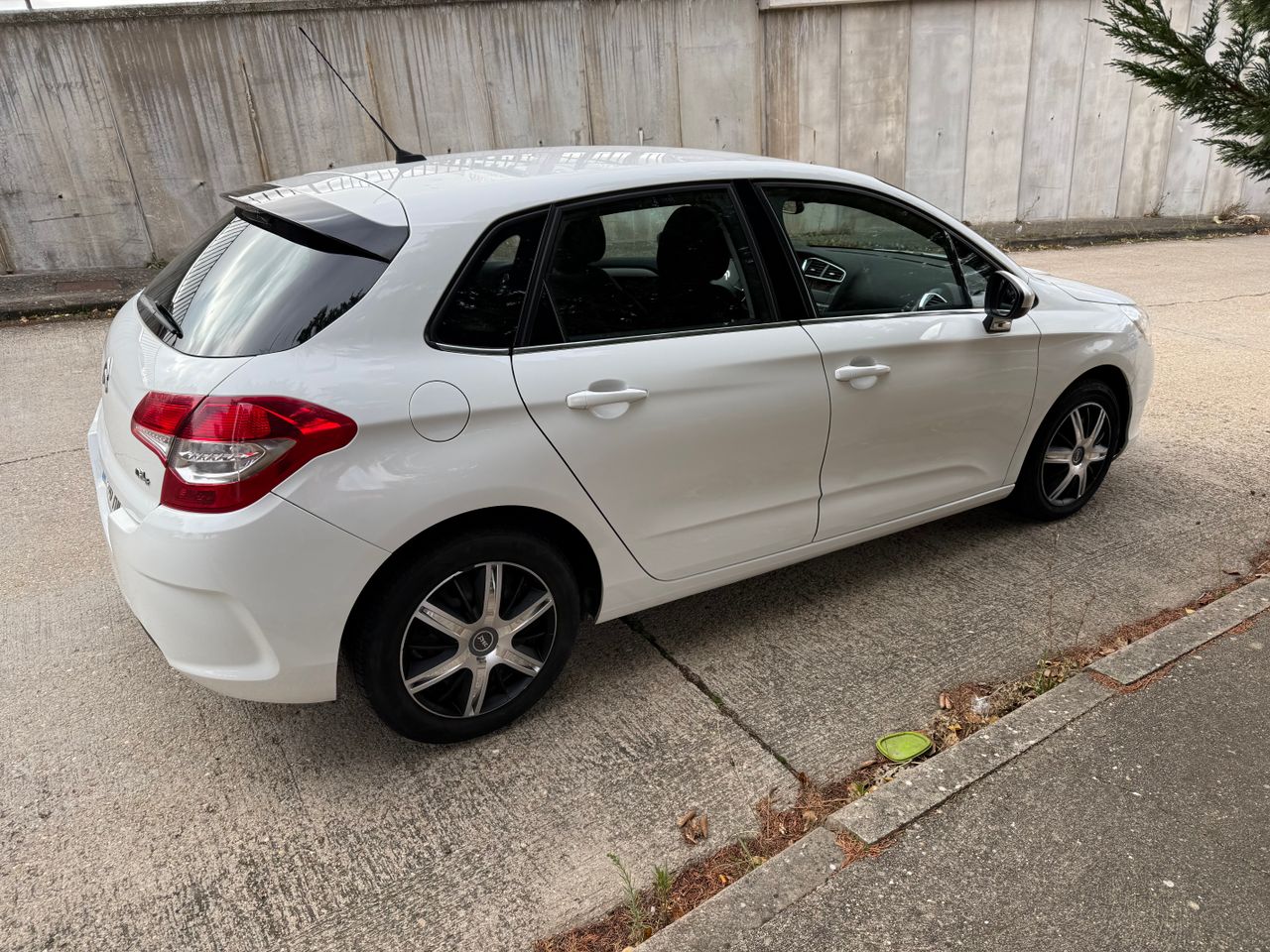 Citroën C4 HDi 90 Business - Foto 11