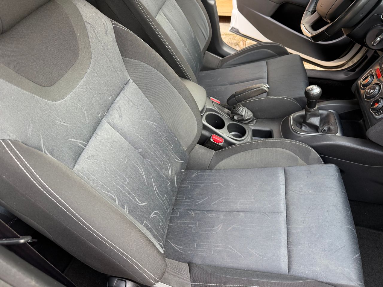 Citroën C4 HDi 90 Business - Foto 27