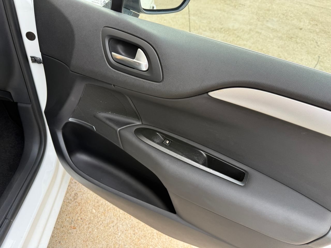 Citroën C4 HDi 90 Business - Foto 26