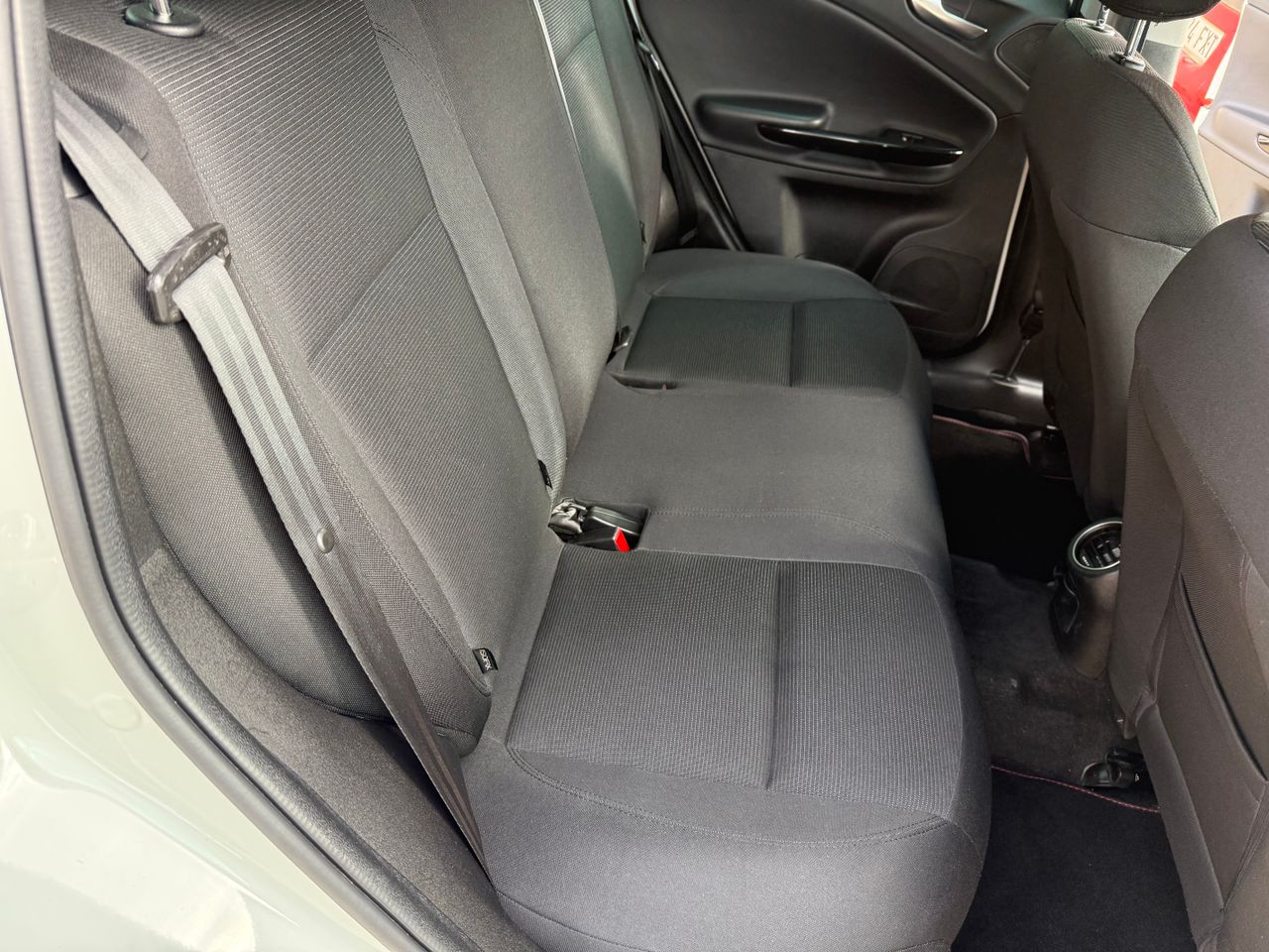 Alfa Romeo Giulietta 1.6 JTDm 105 CV S&S Distinctive - Foto 31