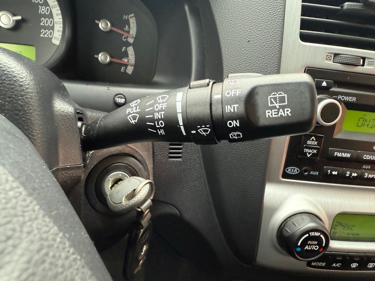 Kia Sportage 2.0 CRDI 4X4 - Foto 41