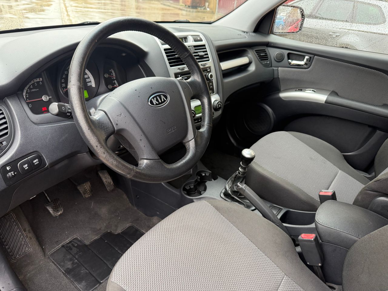 Kia Sportage 2.0 CRDI 4X4 - Foto 20