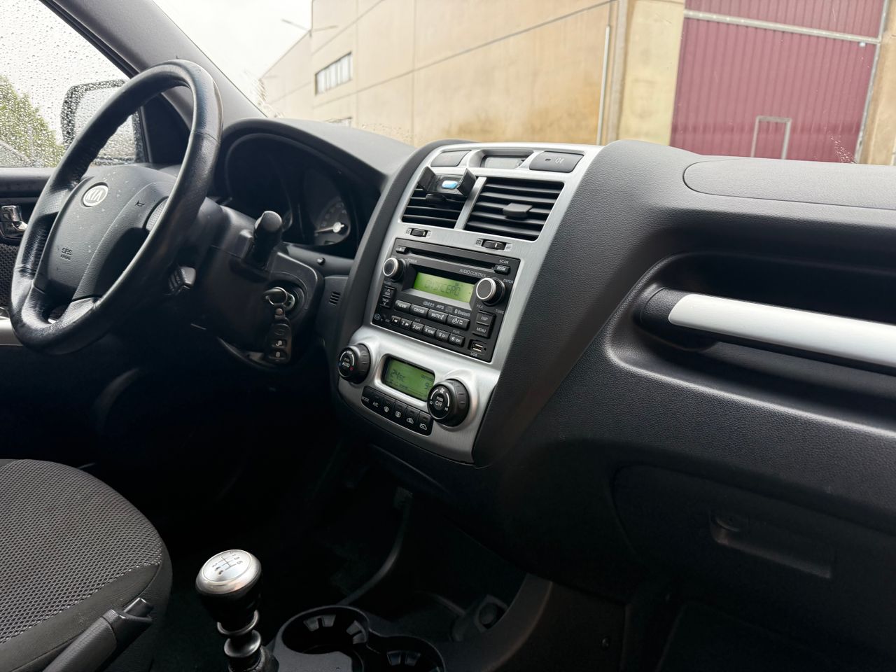 Kia Sportage 2.0 CRDI 4X4 - Foto 46