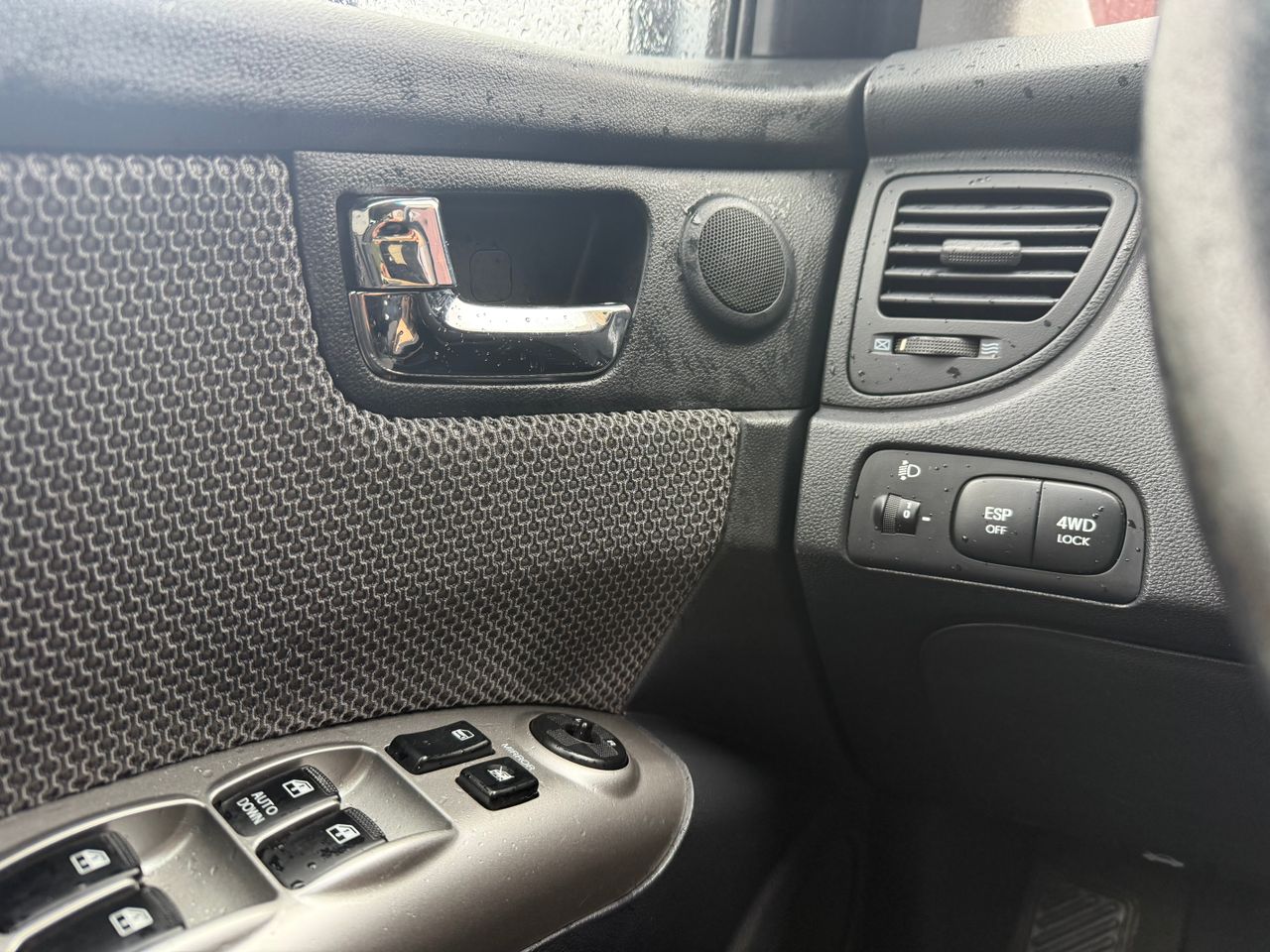 Kia Sportage 2.0 CRDI 4X4 - Foto 45