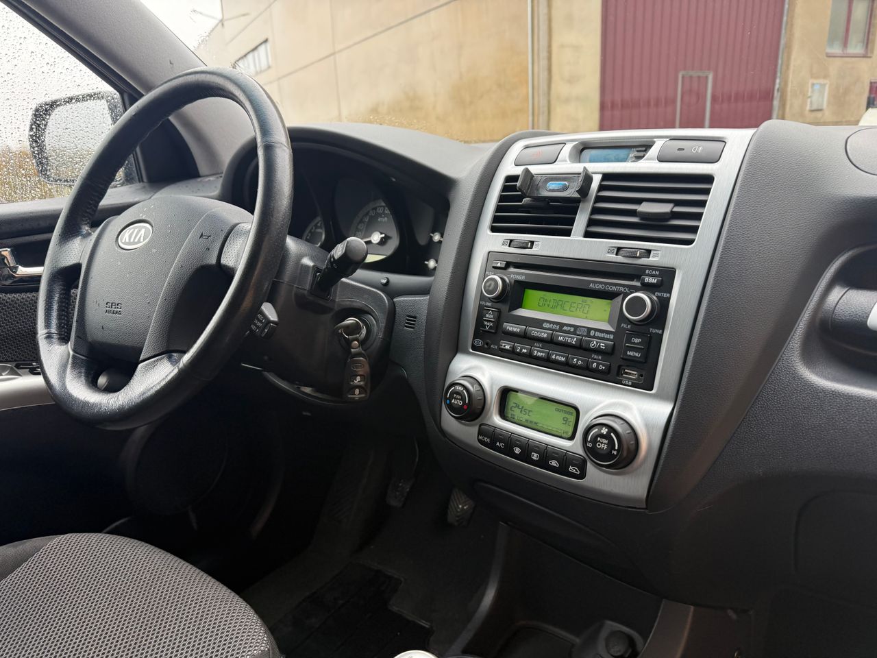 Kia Sportage 2.0 CRDI 4X4 - Foto 36