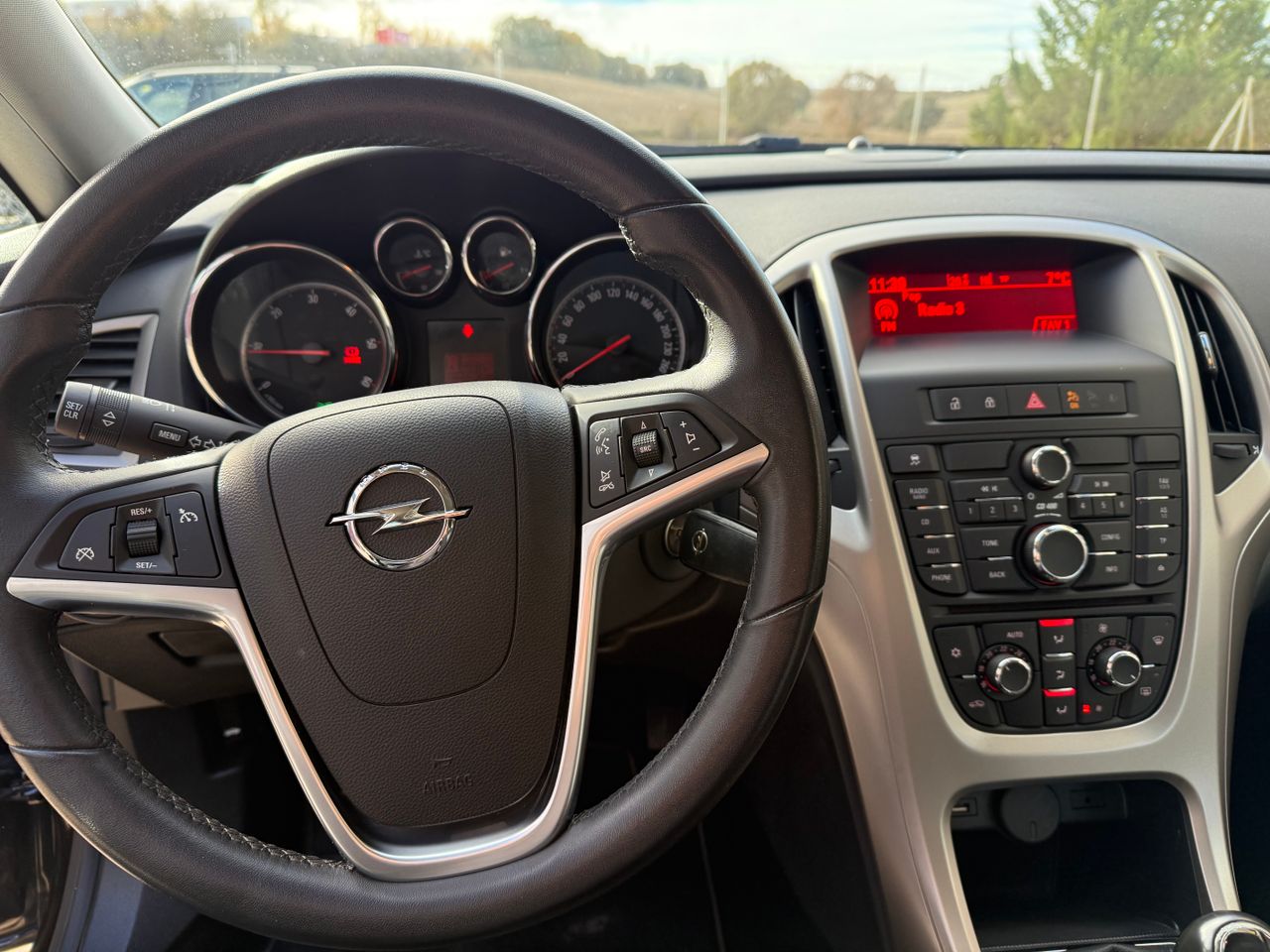 Opel Astra 1.7 CDTI - Foto 34