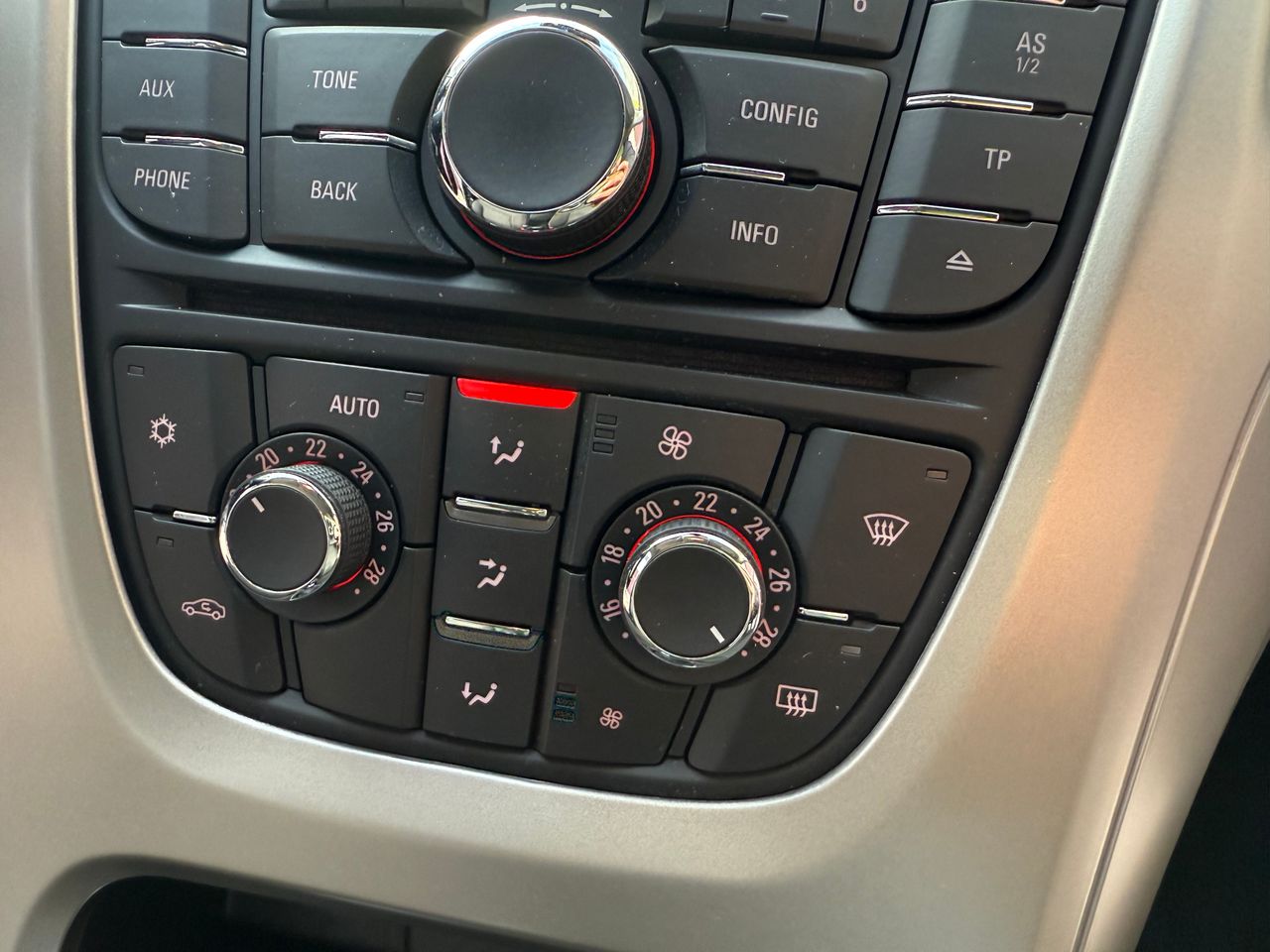 Opel Astra 1.7 CDTI - Foto 32