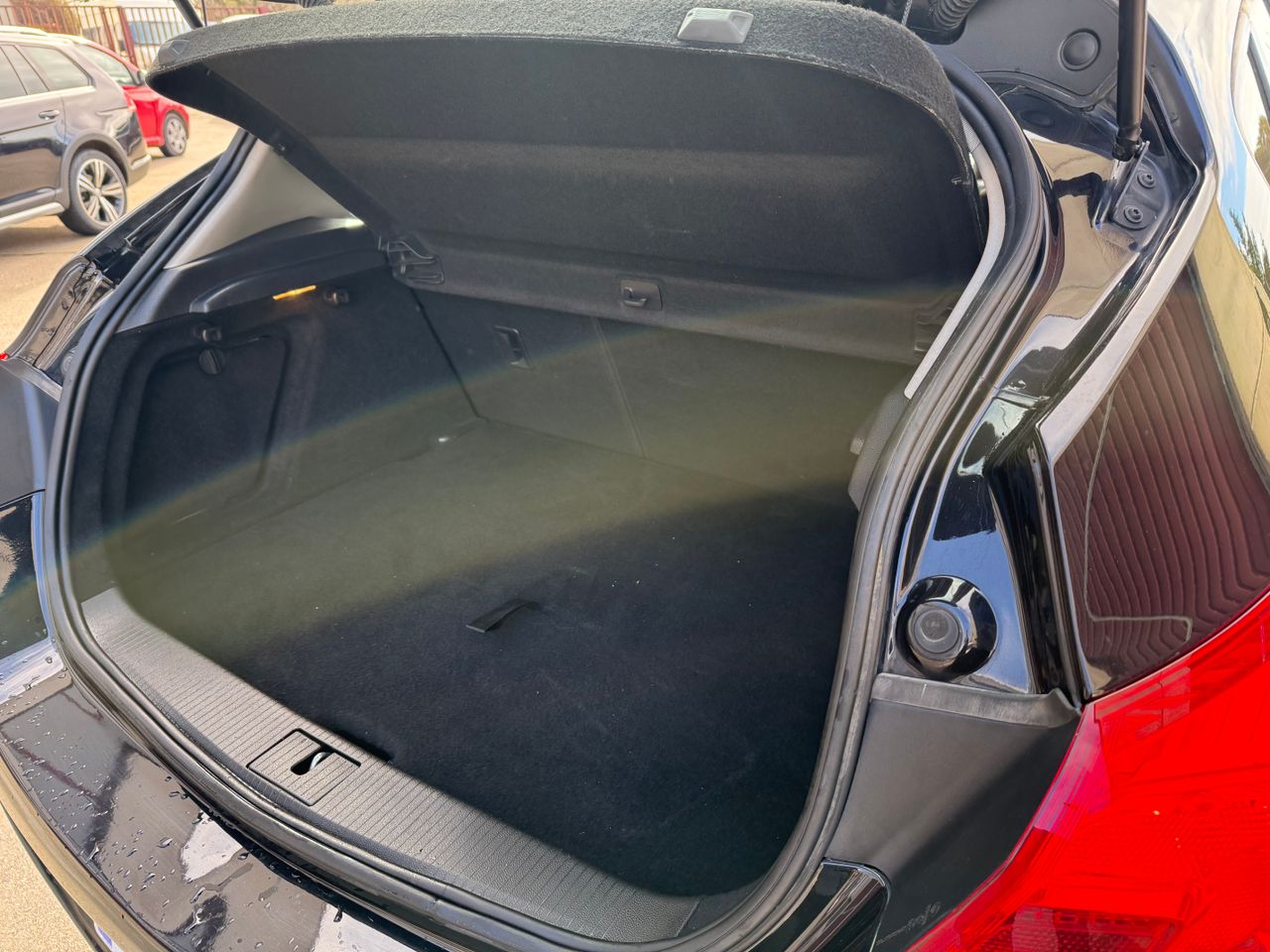 Opel Astra 1.7 CDTI - Foto 24