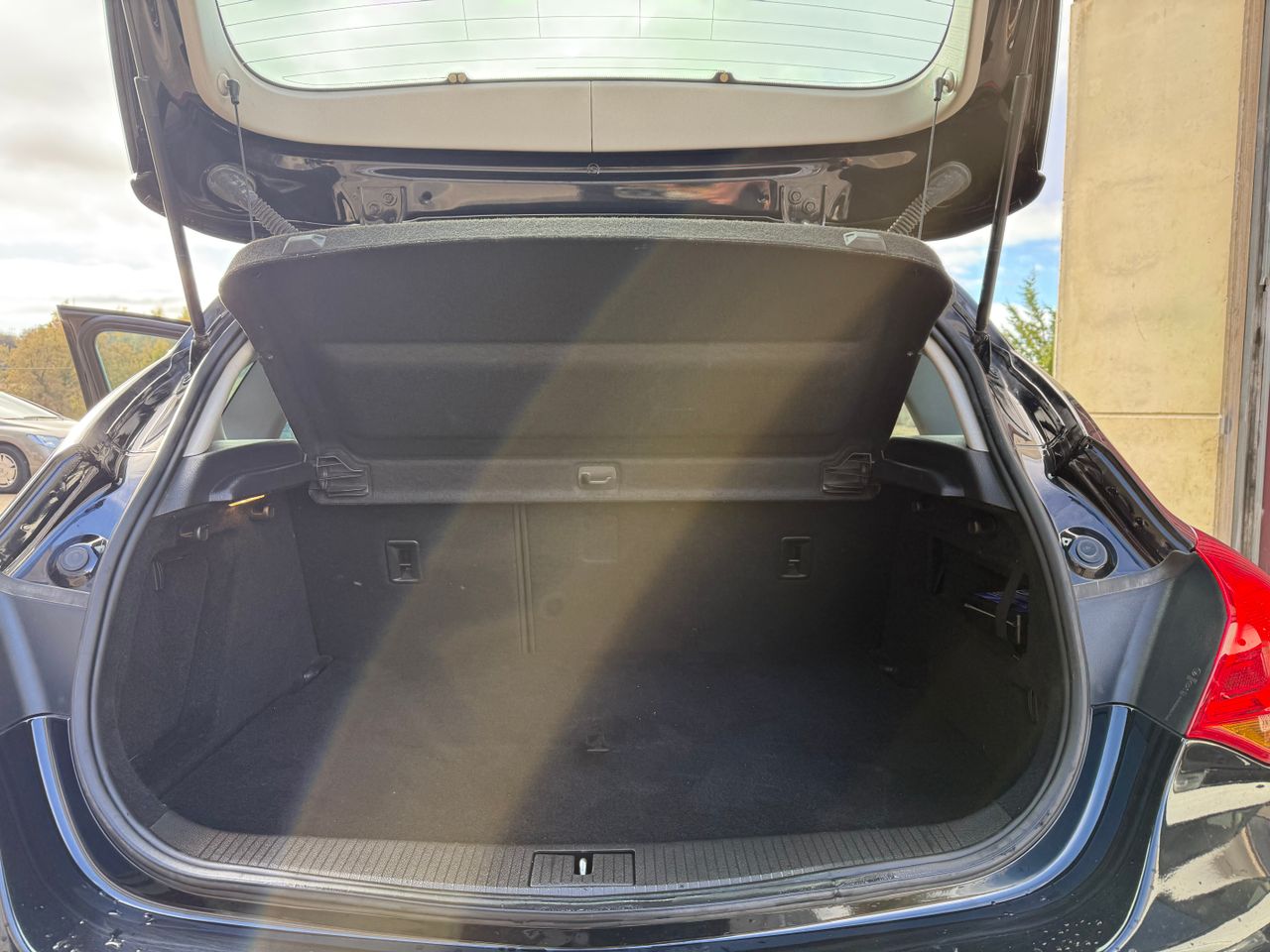 Opel Astra 1.7 CDTI - Foto 19