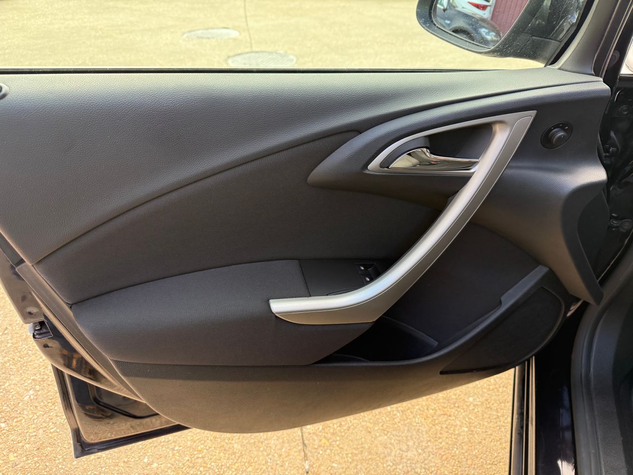 Opel Astra 1.7 CDTI - Foto 18