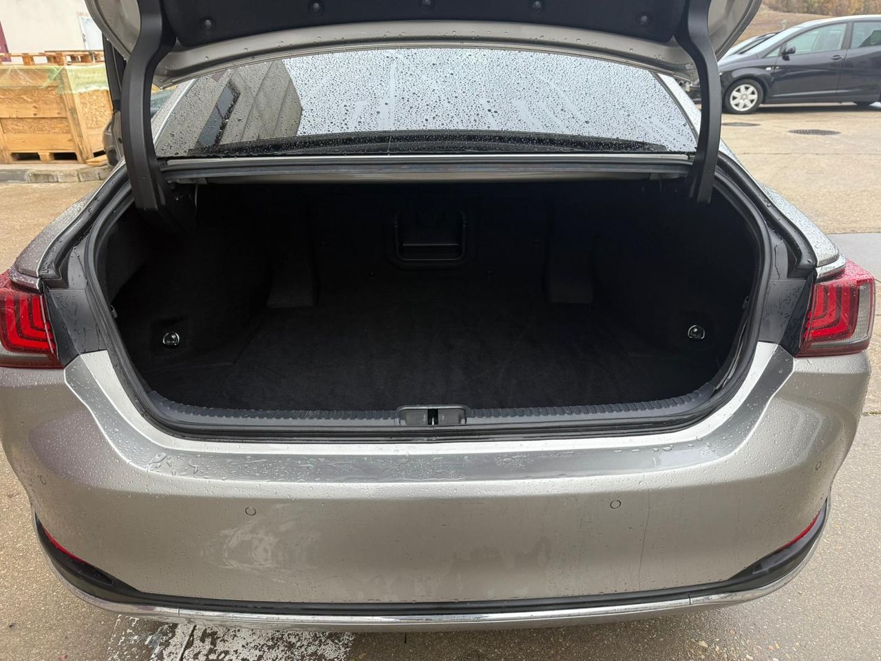 Lexus ES 300h Executive - Foto 22