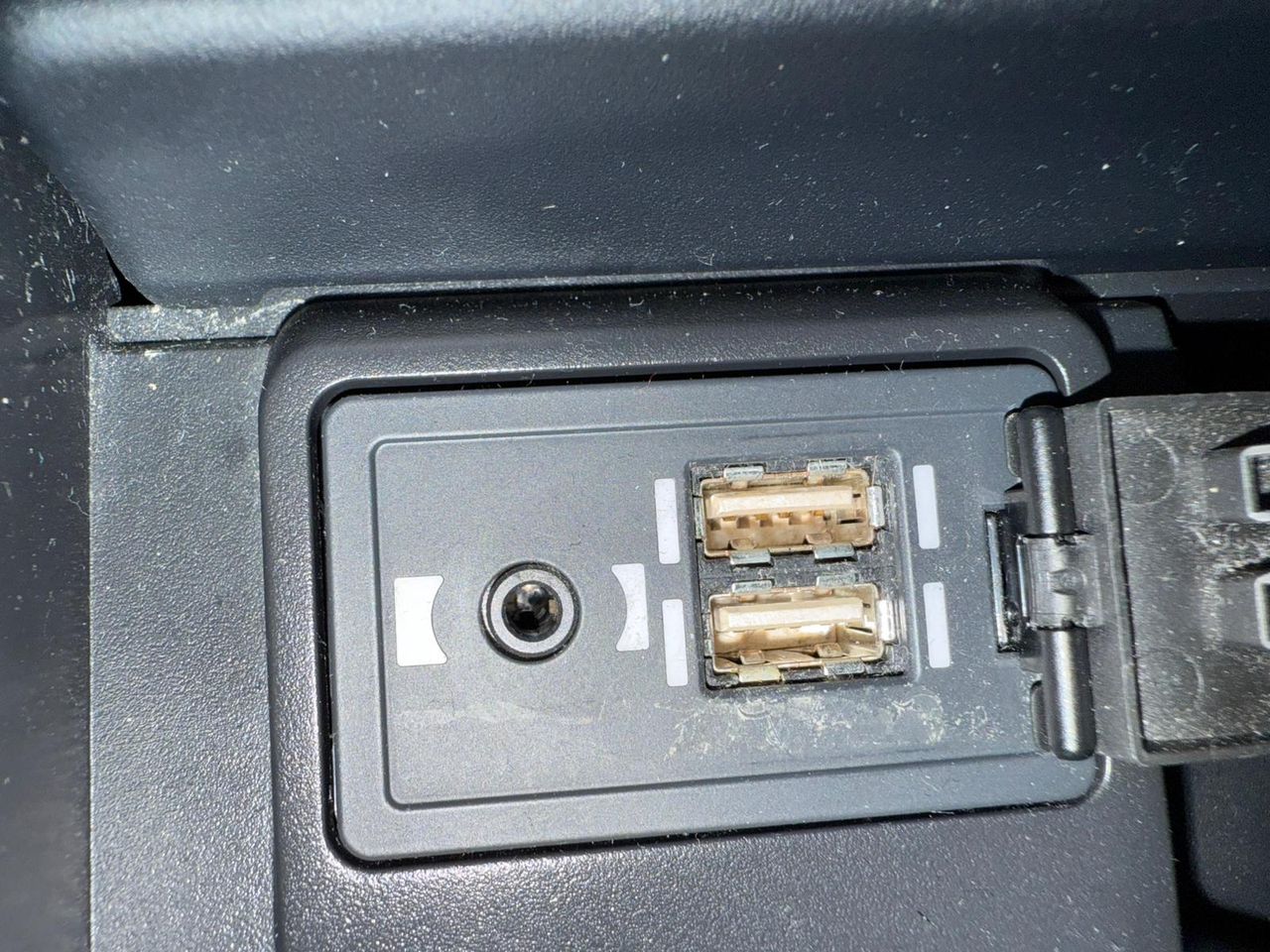 Lexus ES 300h Executive - Foto 48