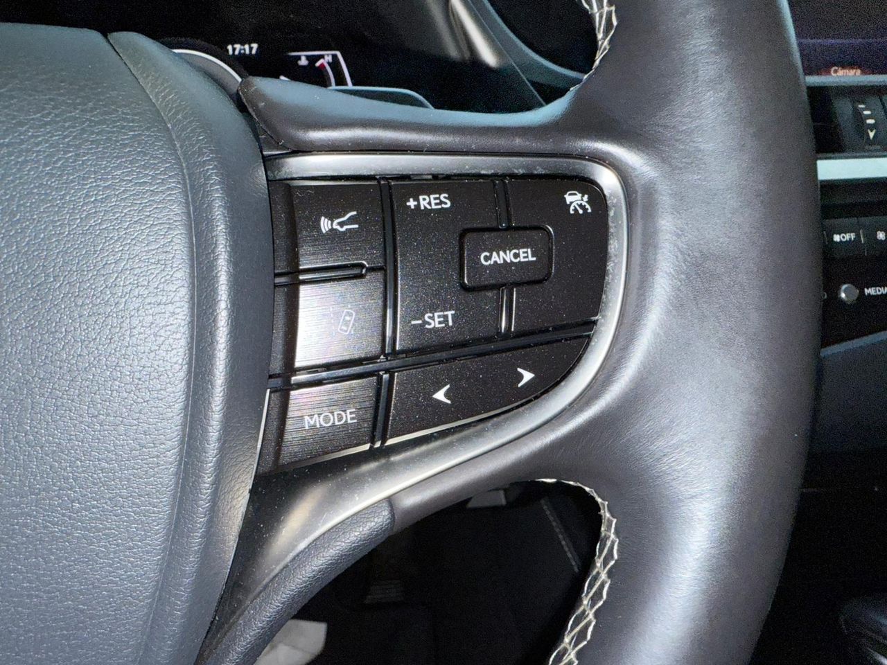 Lexus ES 300h Executive - Foto 65