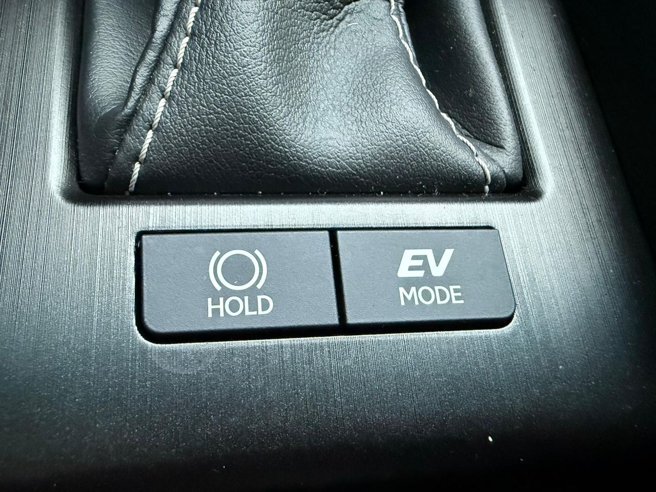 Lexus ES 300h Executive - Foto 40