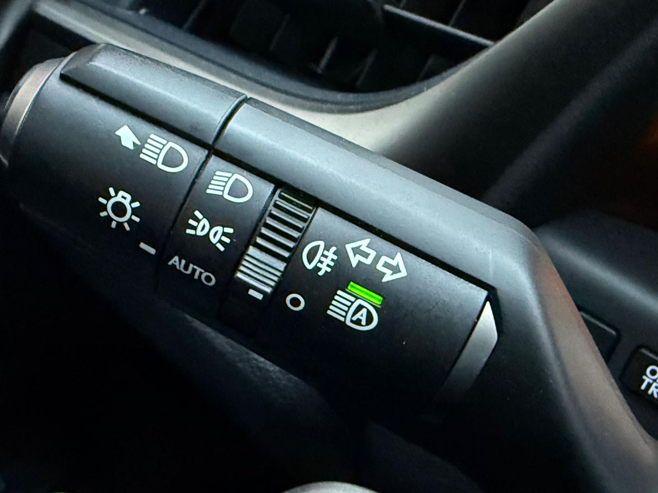 Lexus ES 300h Executive - Foto 68