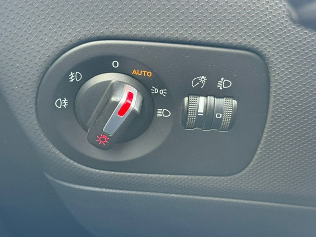 Seat Leon León Style Copa 1.6 TDI CR 105 CV - Foto 31