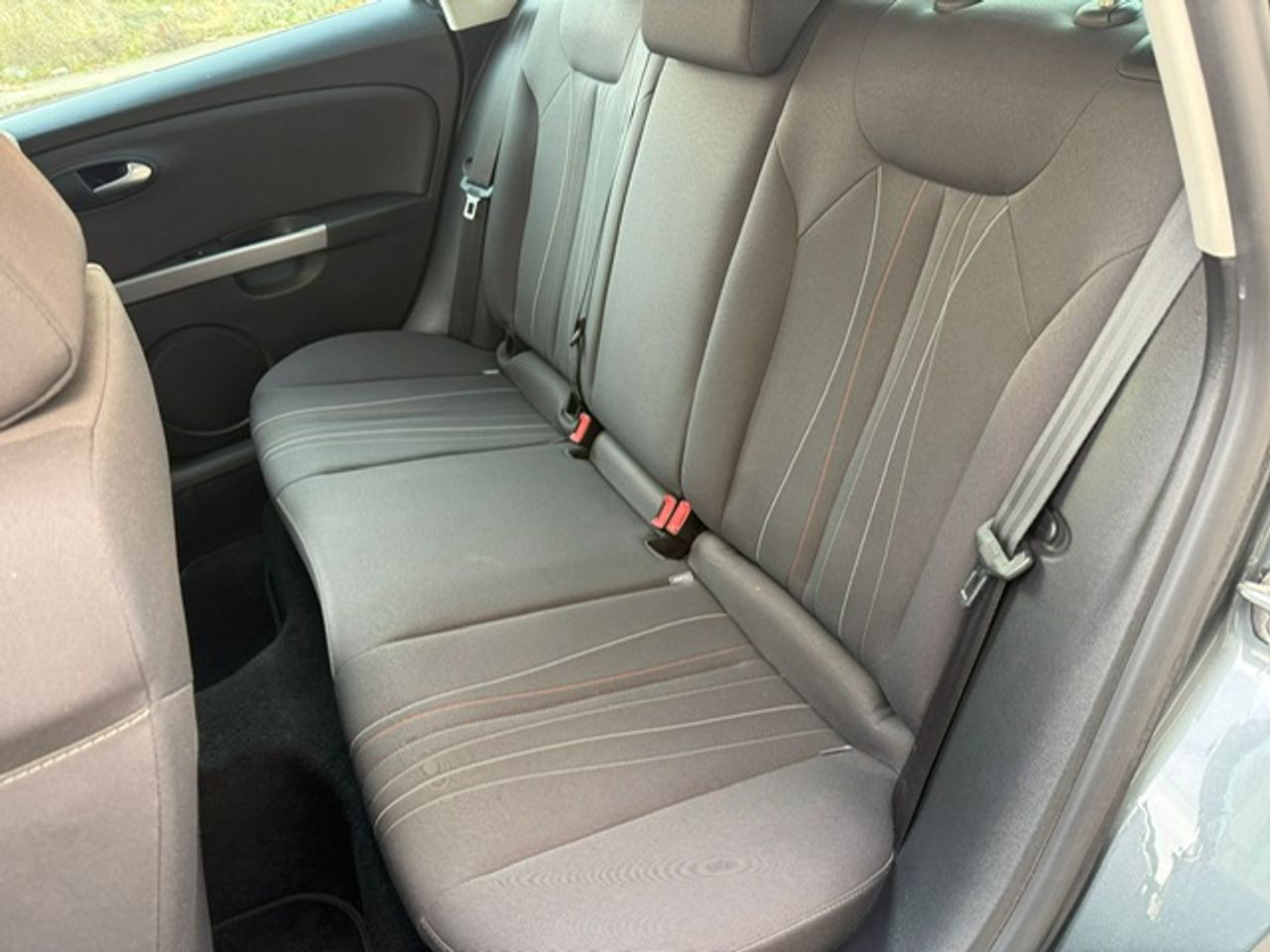 Seat Leon León Style Copa 1.6 TDI CR 105 CV - Foto 26