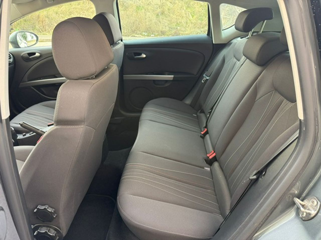 Seat Leon León Style Copa 1.6 TDI CR 105 CV - Foto 23