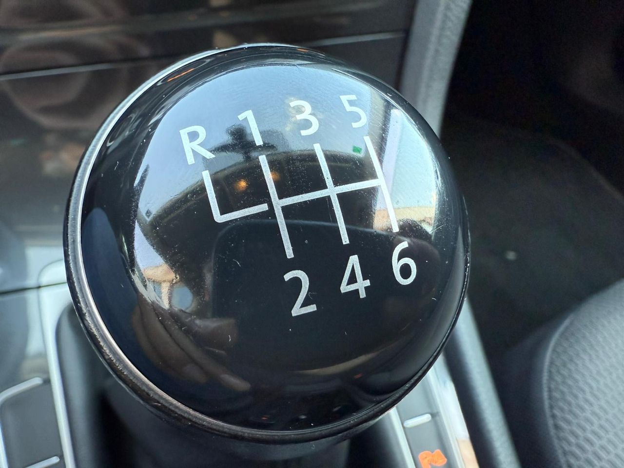 Volkswagen Golf 5p Advance 1.4 TSI 92 kW (125 CV) - Foto 36