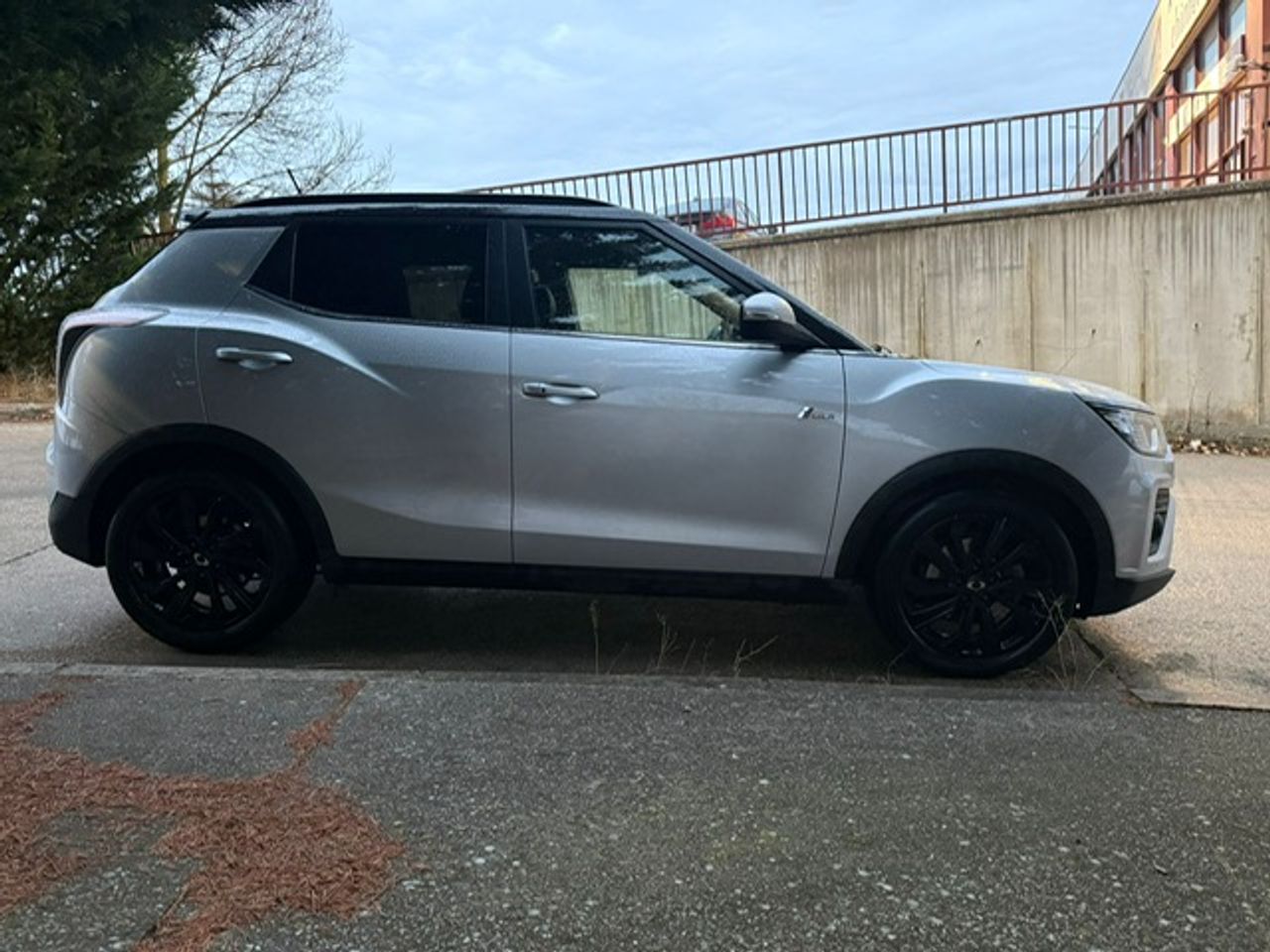 SsangYong Tivoli G15T 4x2 Limited - Foto 12