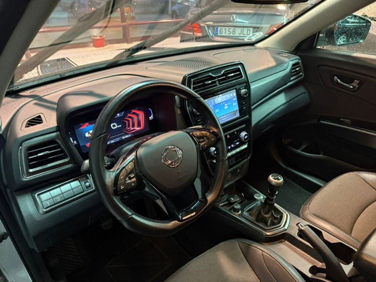 SsangYong Tivoli G15T 4x2 Limited - Foto 27