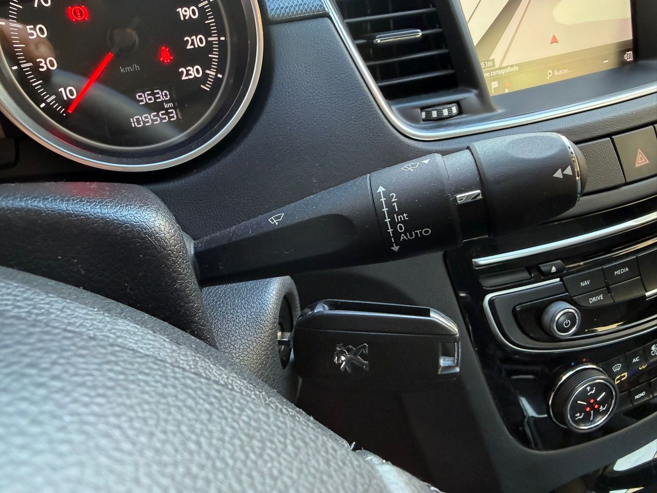 Peugeot 508 4p Active 1.6 BlueHDi 120 - Foto 17