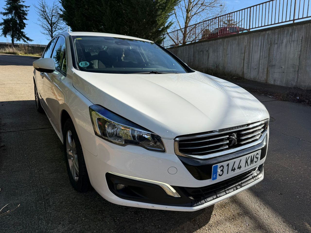 Peugeot 508 4p Active 1.6 BlueHDi 120 - Foto 36
