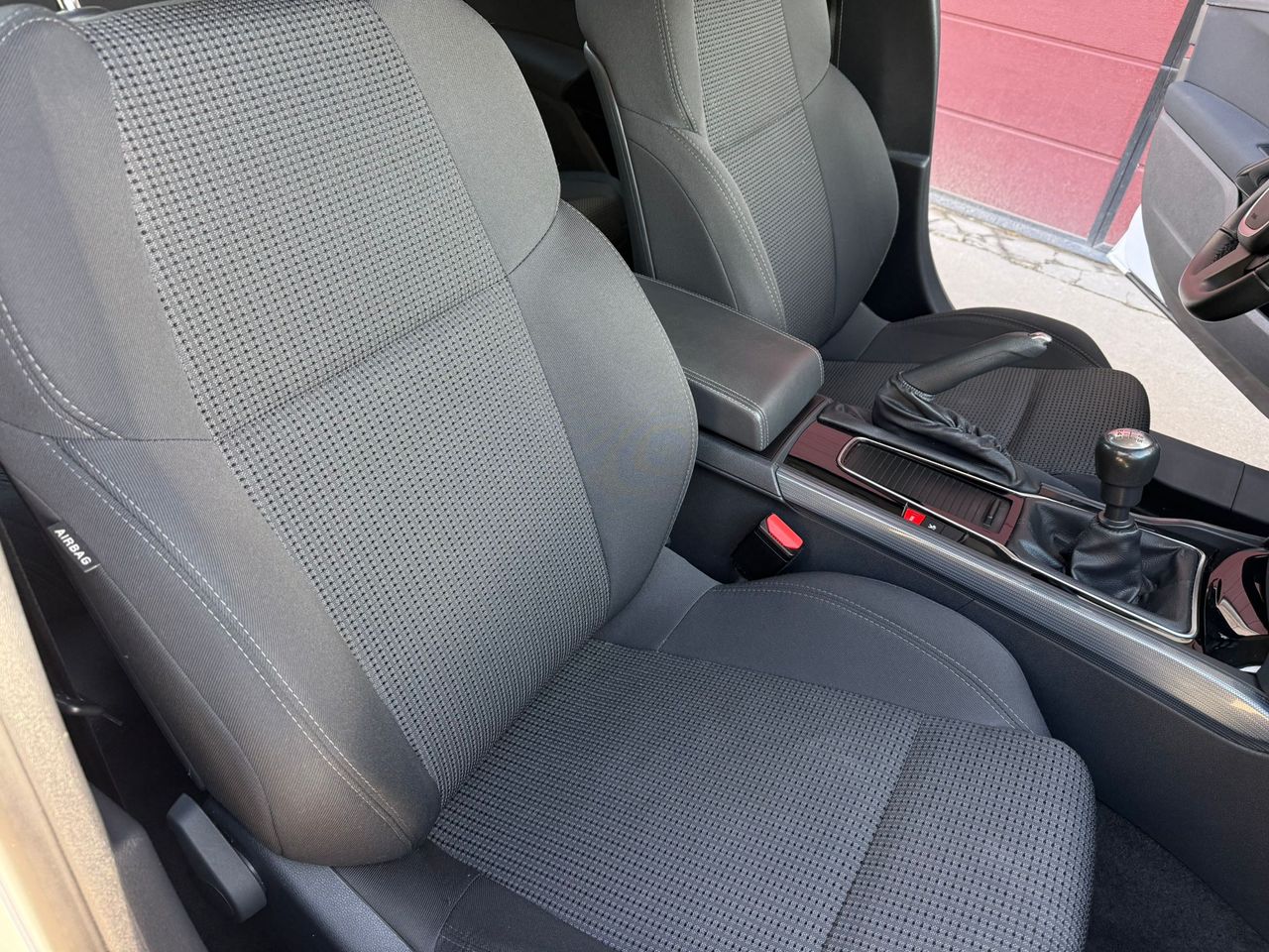 Peugeot 508 4p Active 1.6 BlueHDi 120 - Foto 47