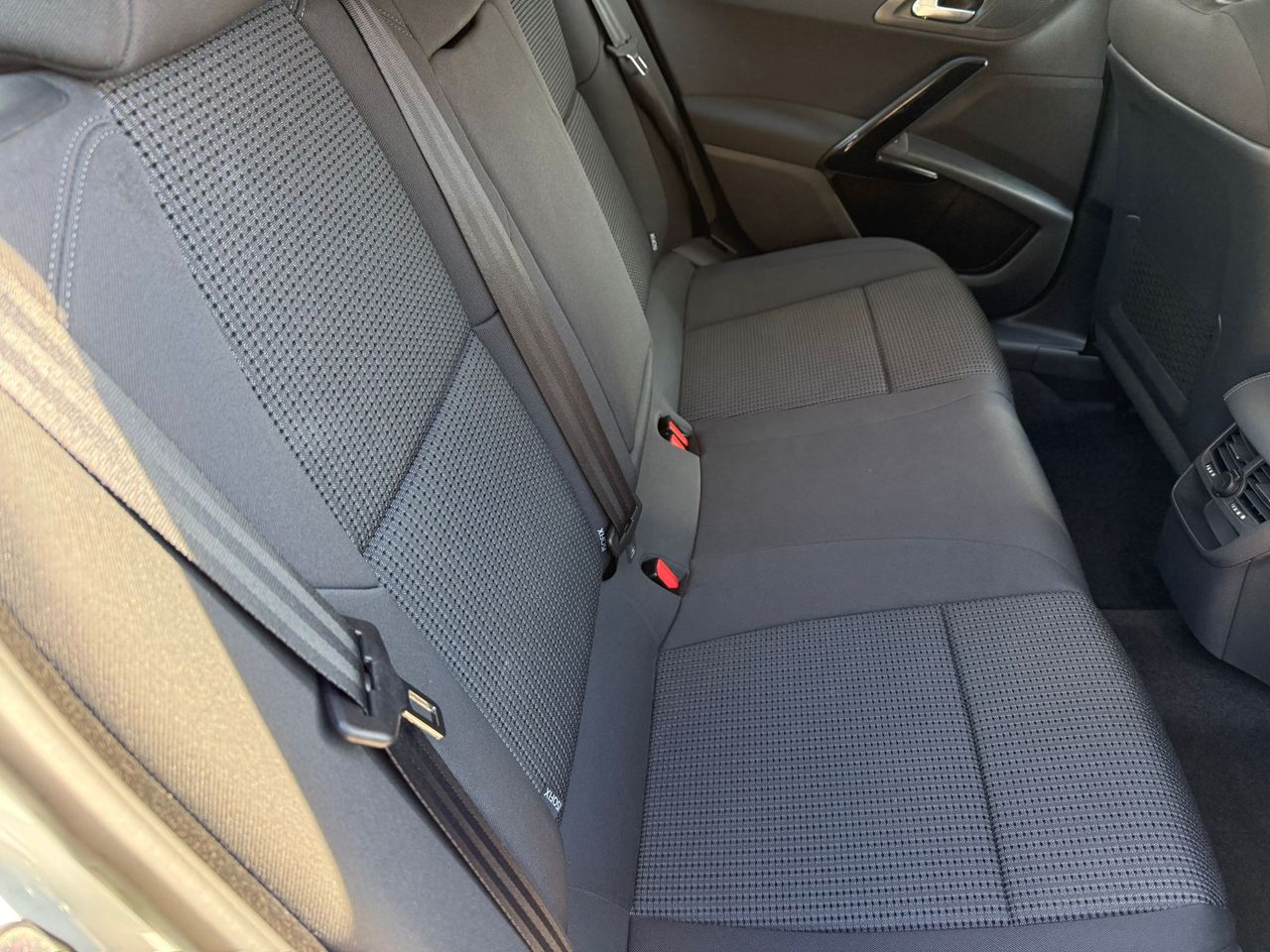 Peugeot 508 4p Active 1.6 BlueHDi 120 - Foto 24