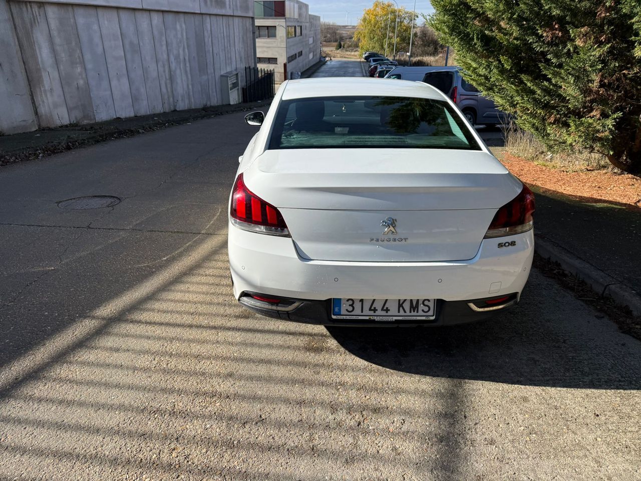 Peugeot 508 4p Active 1.6 BlueHDi 120 - Foto 29