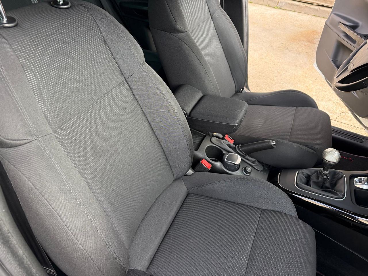 Alfa Romeo Giulietta 1.6 JTDm 105 CV S&S Progression - Foto 33