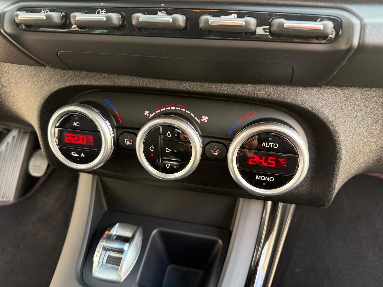 Alfa Romeo Giulietta 1.6 JTDm 105 CV S&S Progression - Foto 34