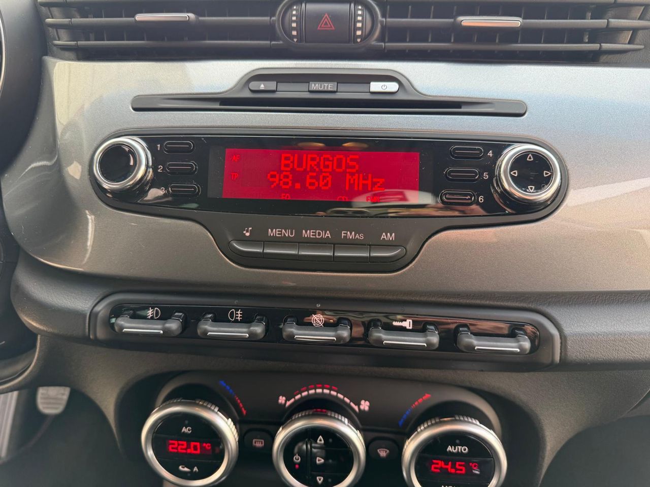 Alfa Romeo Giulietta 1.6 JTDm 105 CV S&S Progression - Foto 36