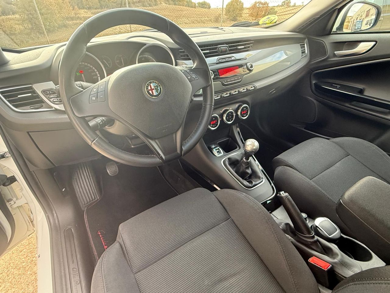 Alfa Romeo Giulietta 1.6 JTDm 105 CV S&S Progression - Foto 43