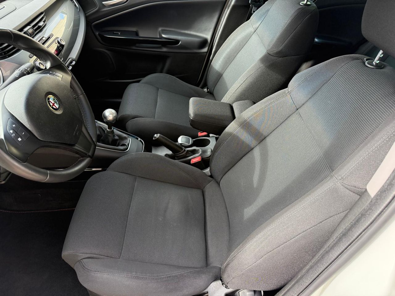 Alfa Romeo Giulietta 1.6 JTDm 105 CV S&S Progression - Foto 19