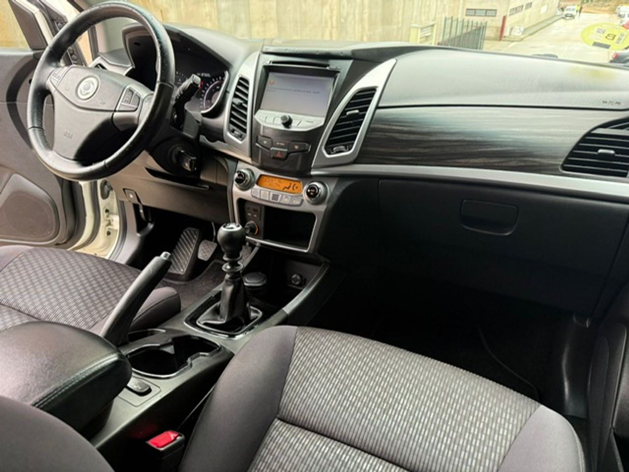 SsangYong Korando D20T 149 CV 4x4 Premium - Foto 48