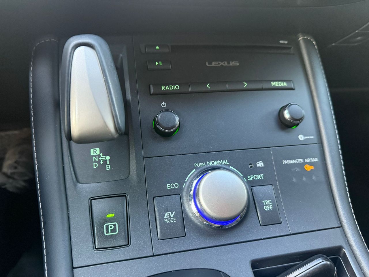 Lexus CT 200h Executive - Foto 42