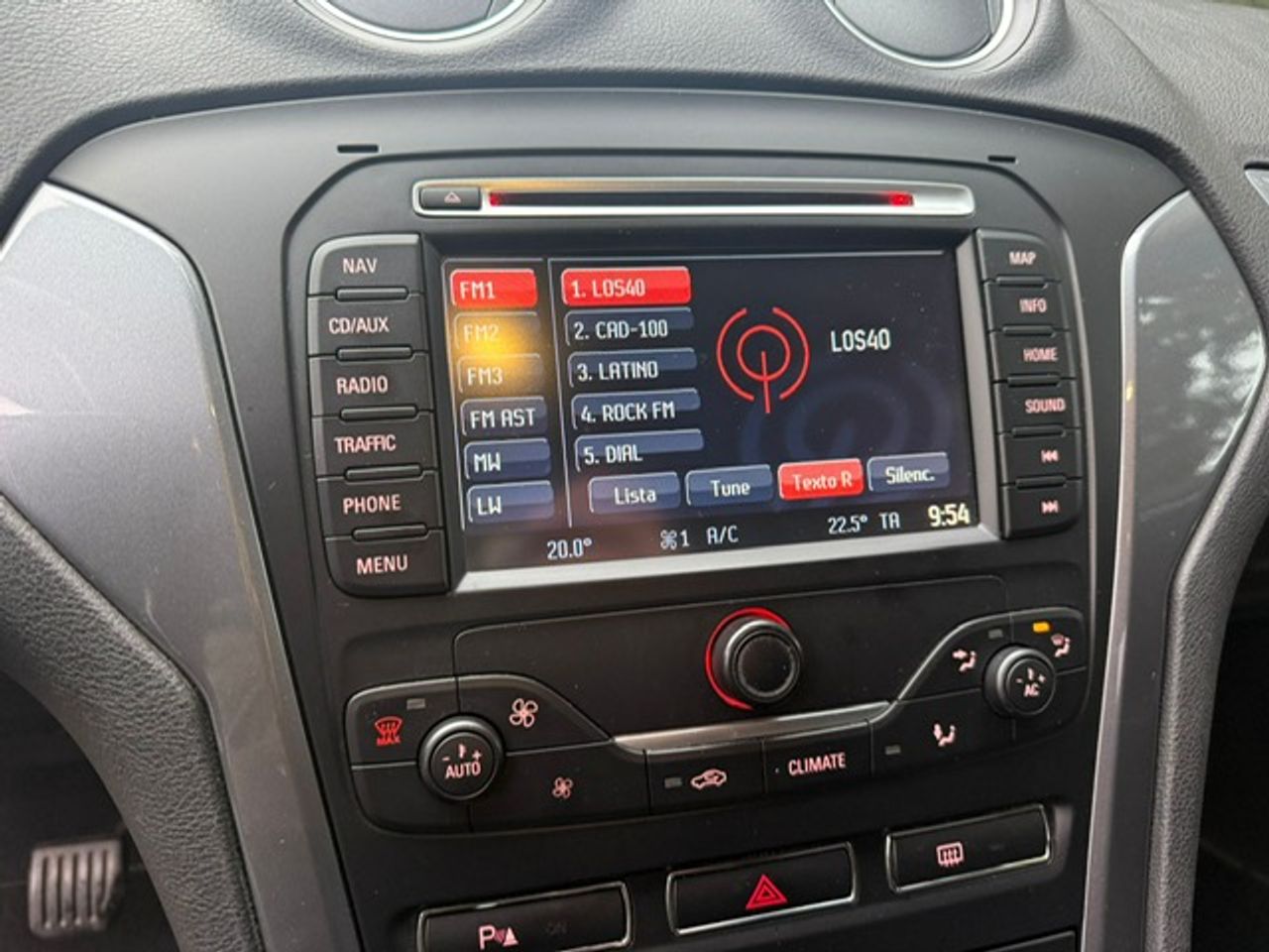 Ford Mondeo Berlina Limited Edition 2.0 TDCi 140 CV - Foto 37