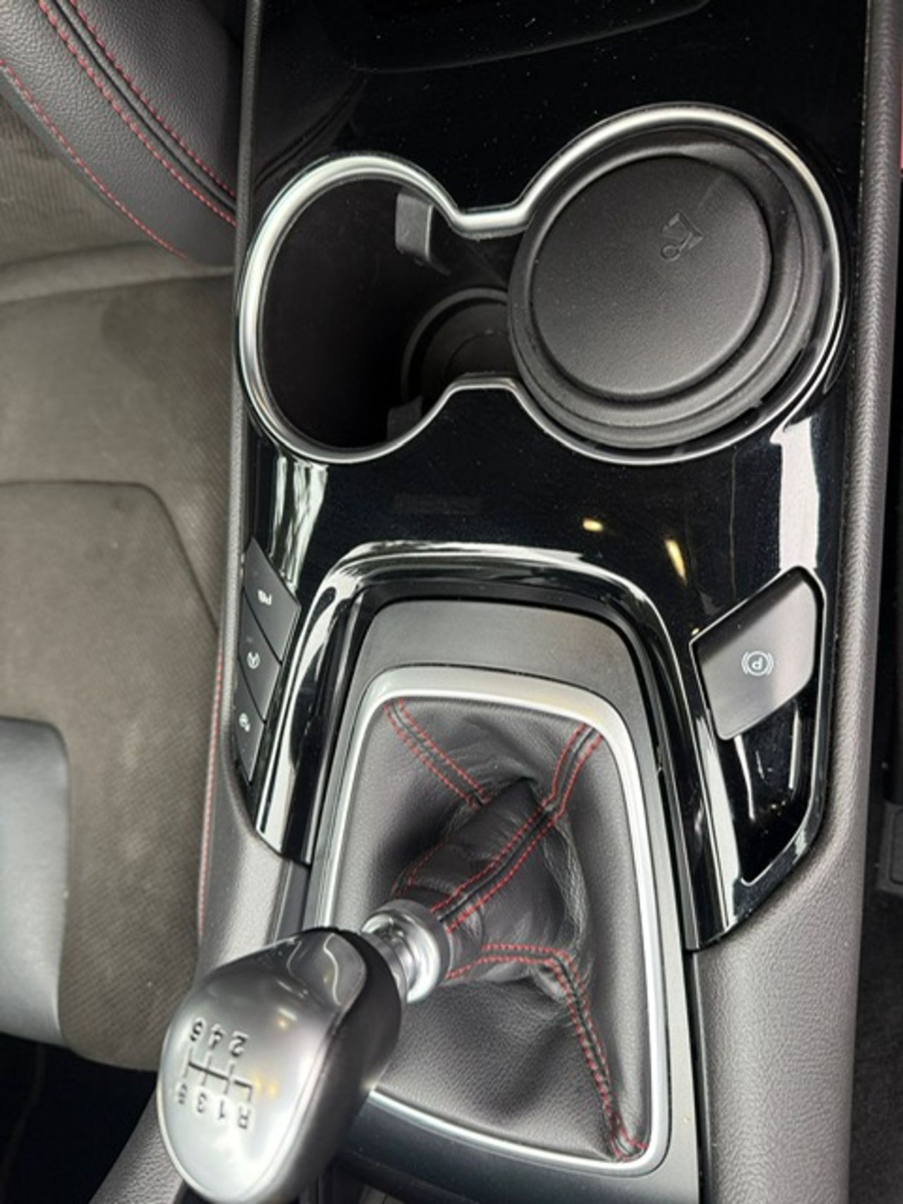 Ford Mondeo 5 puertas ST-Line 2.0 TDCi 110 kW (150 CV) - Foto 27