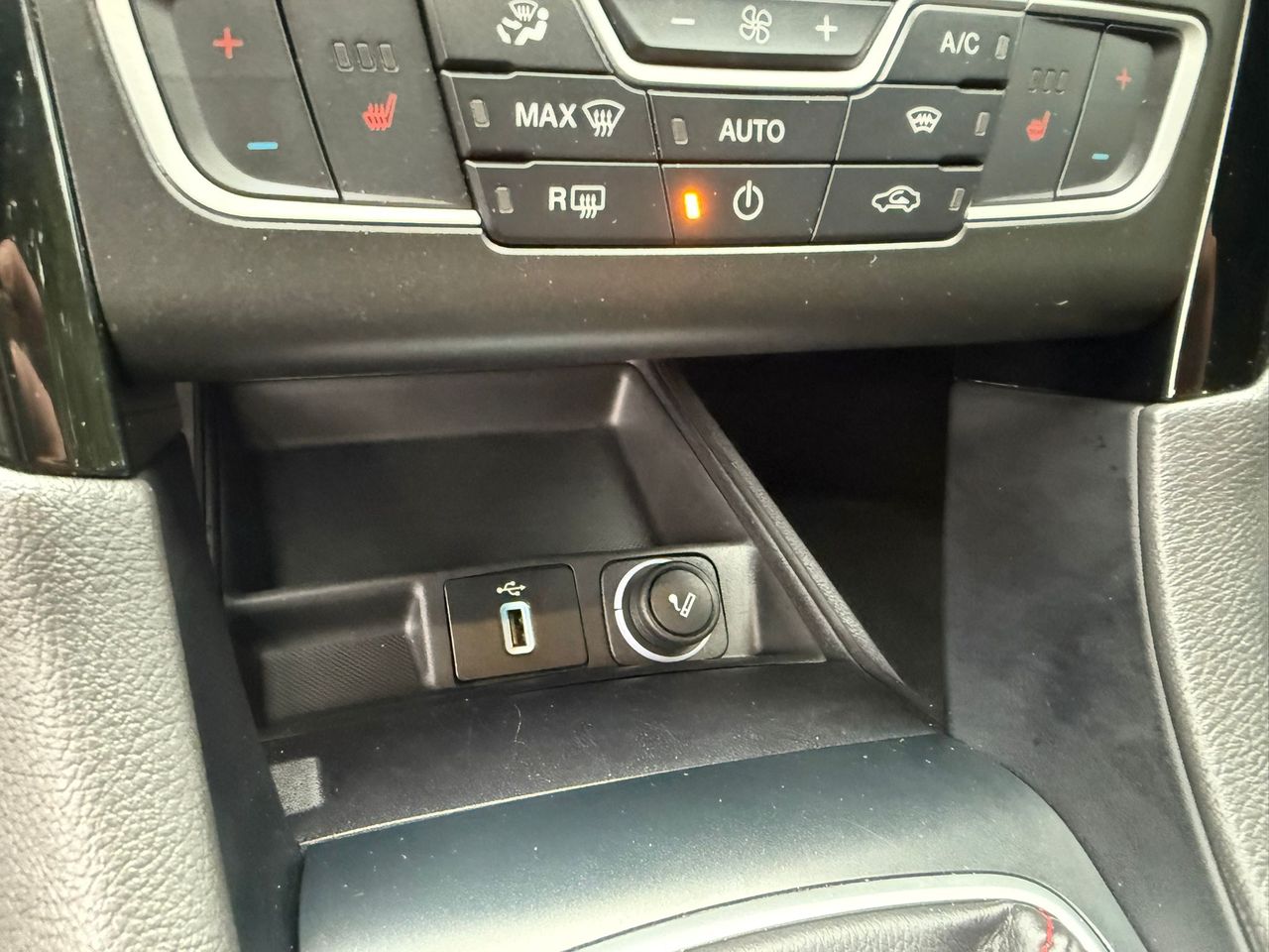 Ford Mondeo 5 puertas ST-Line 2.0 TDCi 110 kW (150 CV) - Foto 29