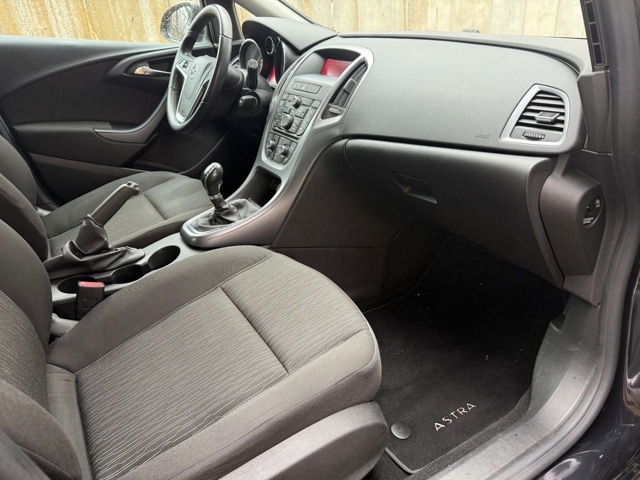 Opel Astra 5p Dynamic 1.6 CDTI 81 kW (110 CV) - Foto 43