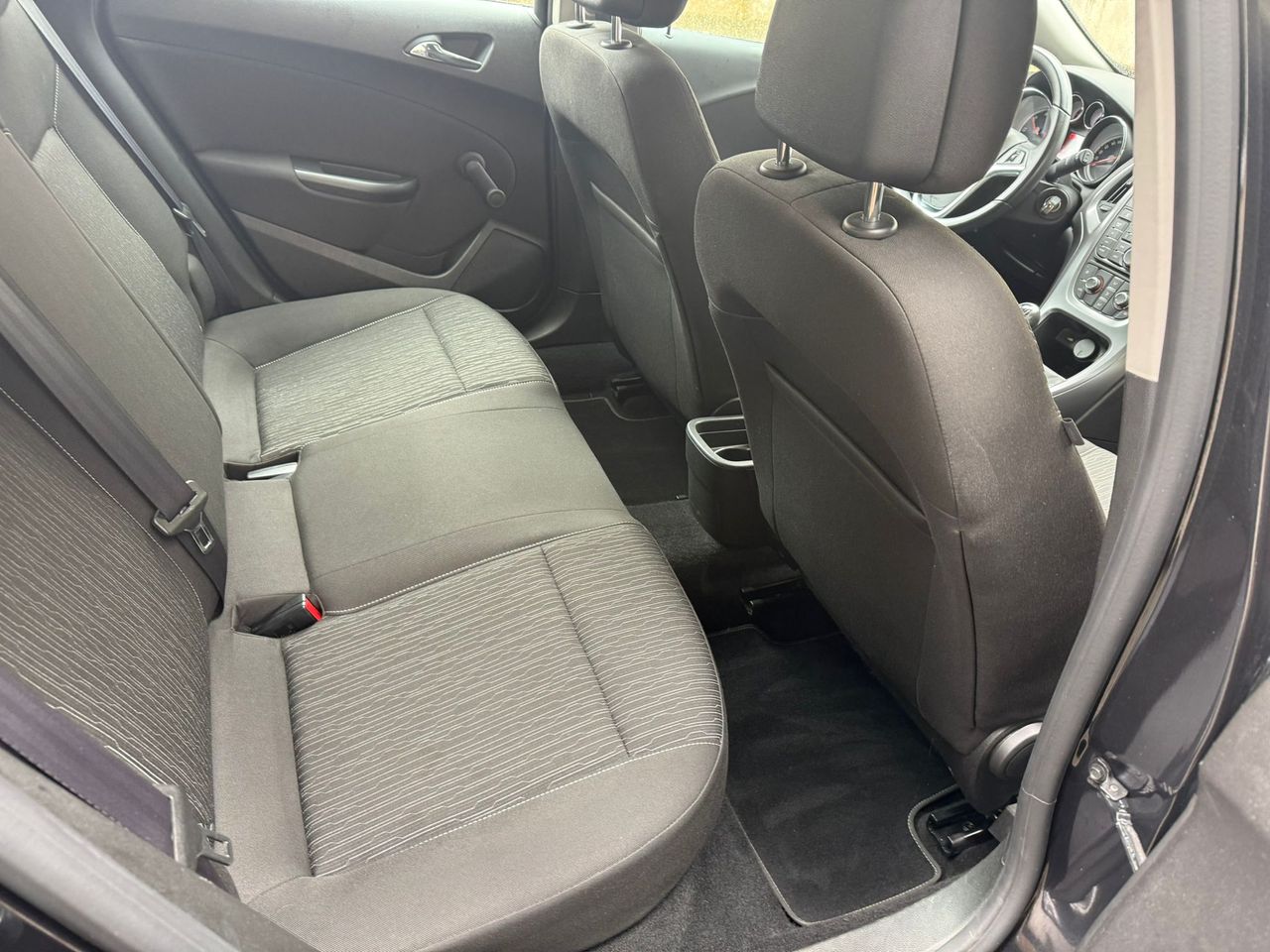 Opel Astra 5p Dynamic 1.6 CDTI 81 kW (110 CV) - Foto 36