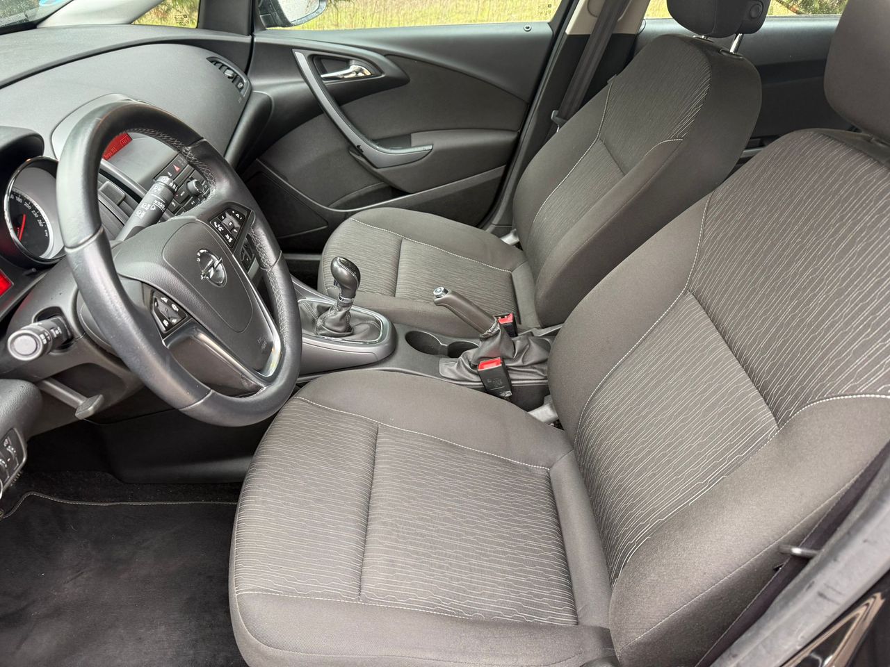 Opel Astra 5p Dynamic 1.6 CDTI 81 kW (110 CV) - Foto 26