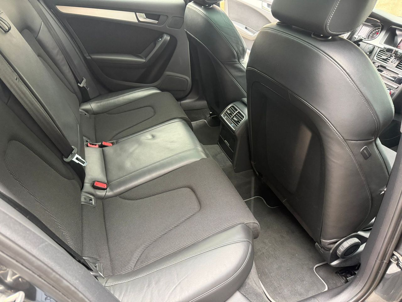 Audi A4 Avant 2.0 TDI 177 CV multitronic - Foto 37