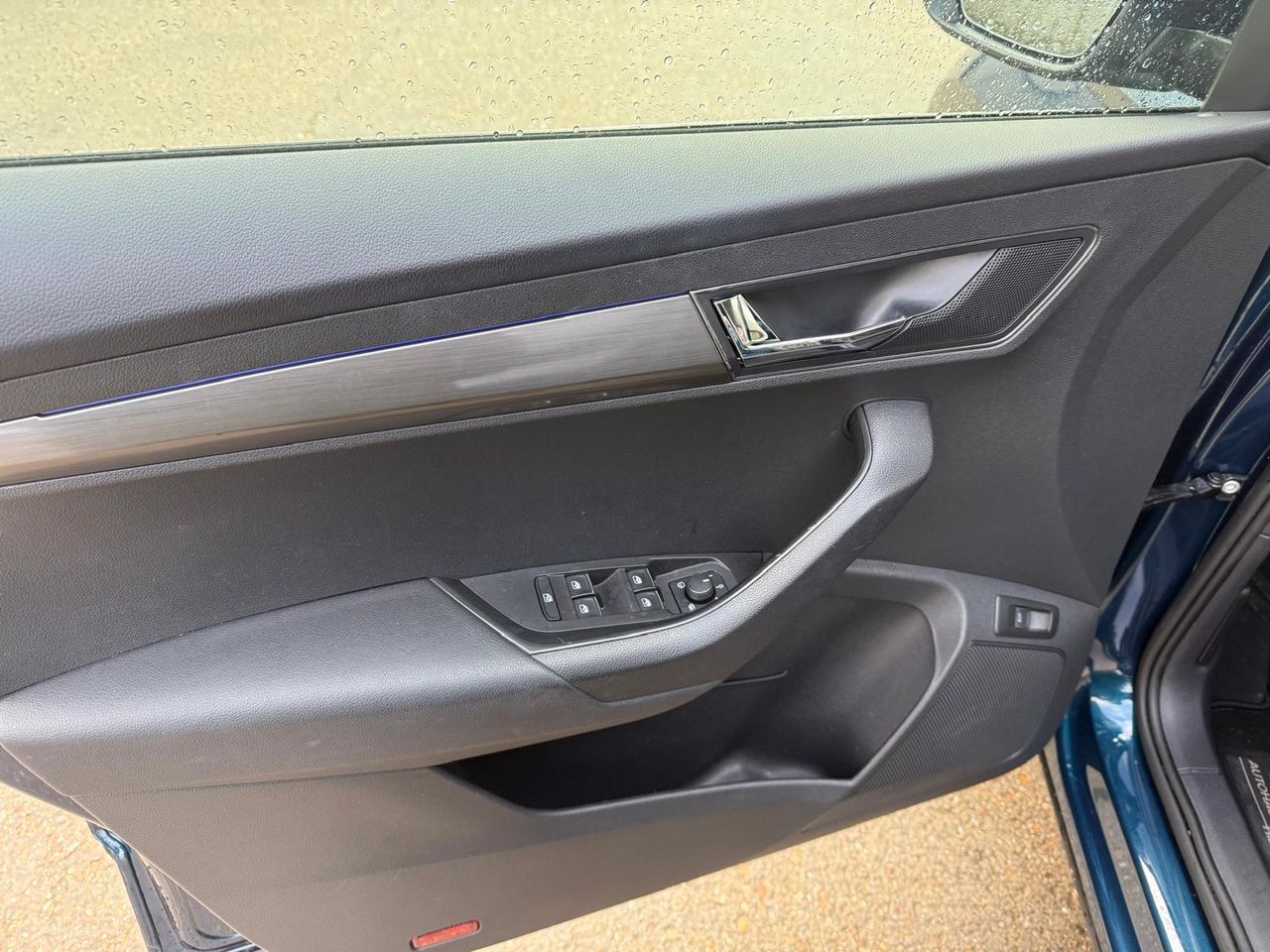 Skoda Karoq Sportline 1.5 TSI 110 kW (150 CV) DSG ACT - Foto 27