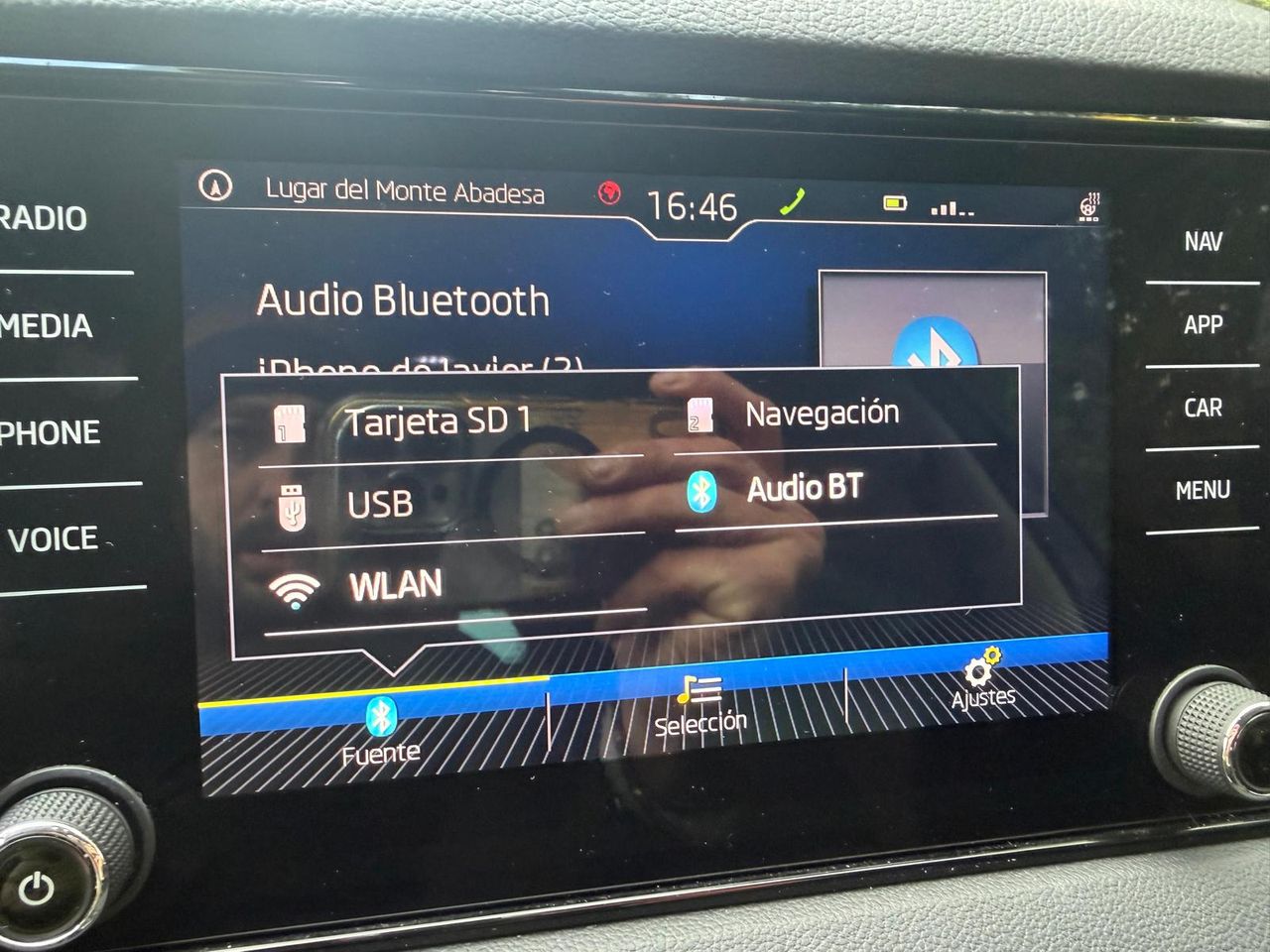 Skoda Karoq Sportline 1.5 TSI 110 kW (150 CV) DSG ACT - Foto 43