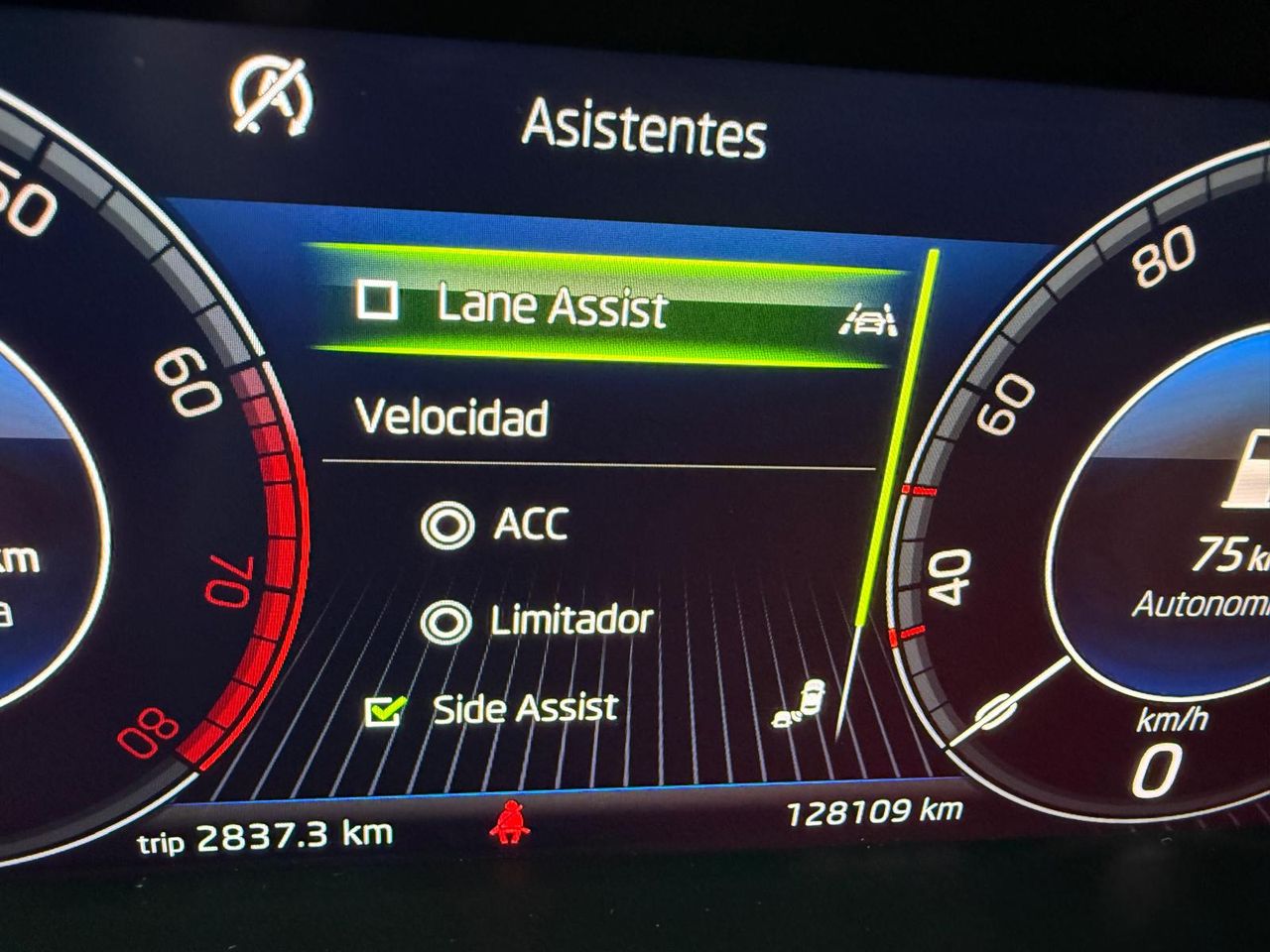 Skoda Karoq Sportline 1.5 TSI 110 kW (150 CV) DSG ACT - Foto 44