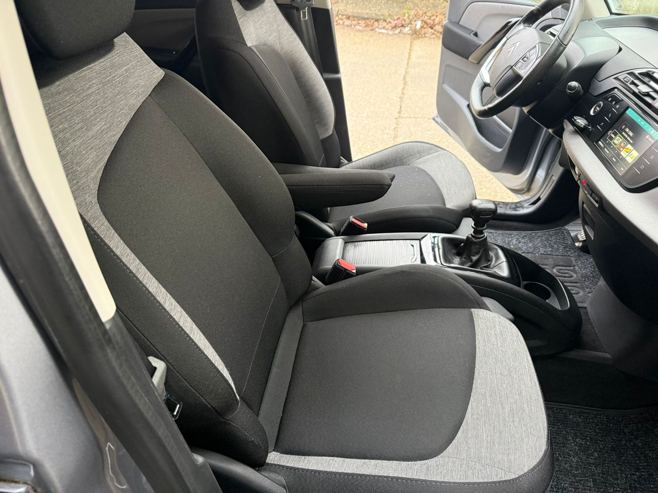 Citroën C4 Spacetourer C4 SpaceTourer BlueHDi 130 S&S Shine - Foto 40