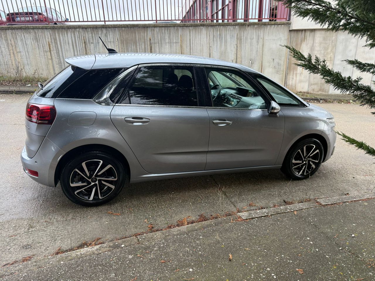 Citroën C4 Spacetourer C4 SpaceTourer BlueHDi 130 S&S Shine - Foto 18