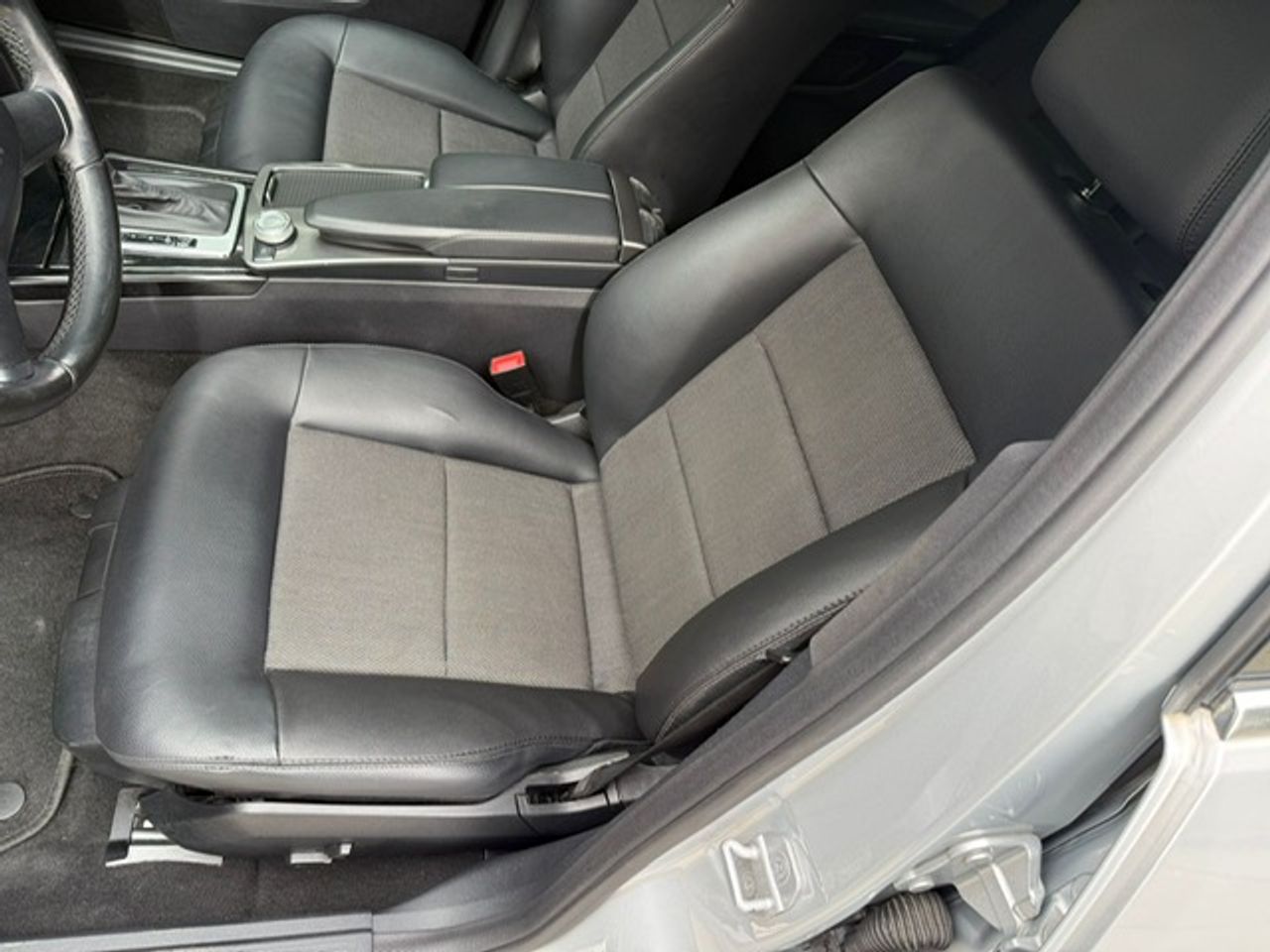 Mercedes Clase E E 220 CDI BlueEFFICIENCY Berlina Aut. - Foto 25